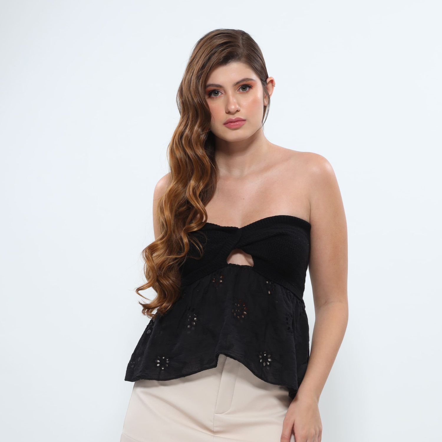 Trico Strapless Twisted Knit Top