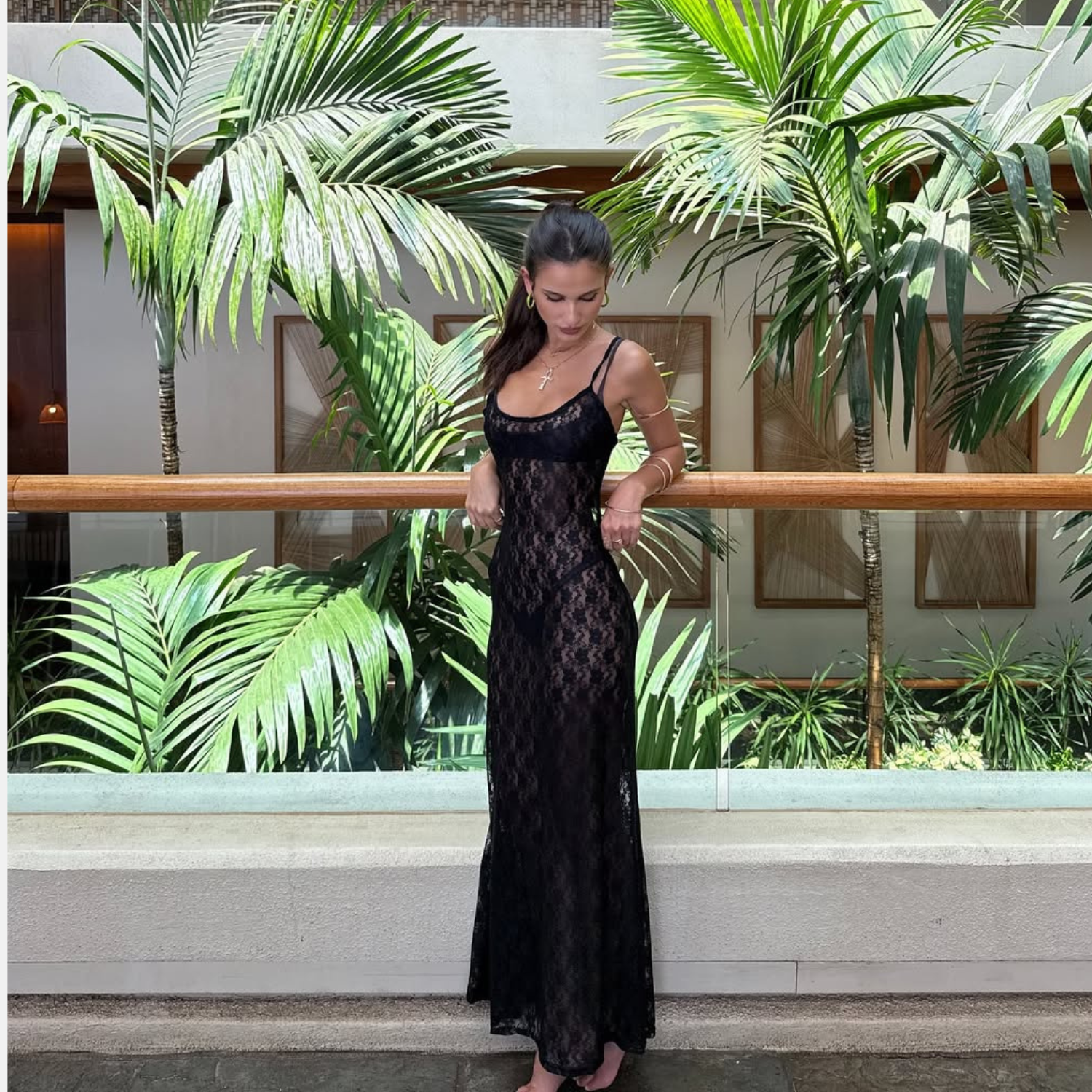 Lady Lace Maxi Dress